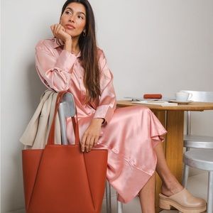 KAAI • The Pyramid in Terracotta